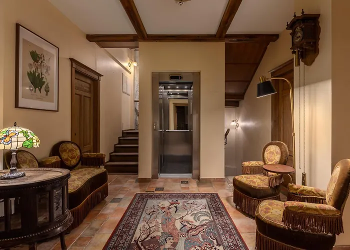 M5 Self-Service Boutique Hotel