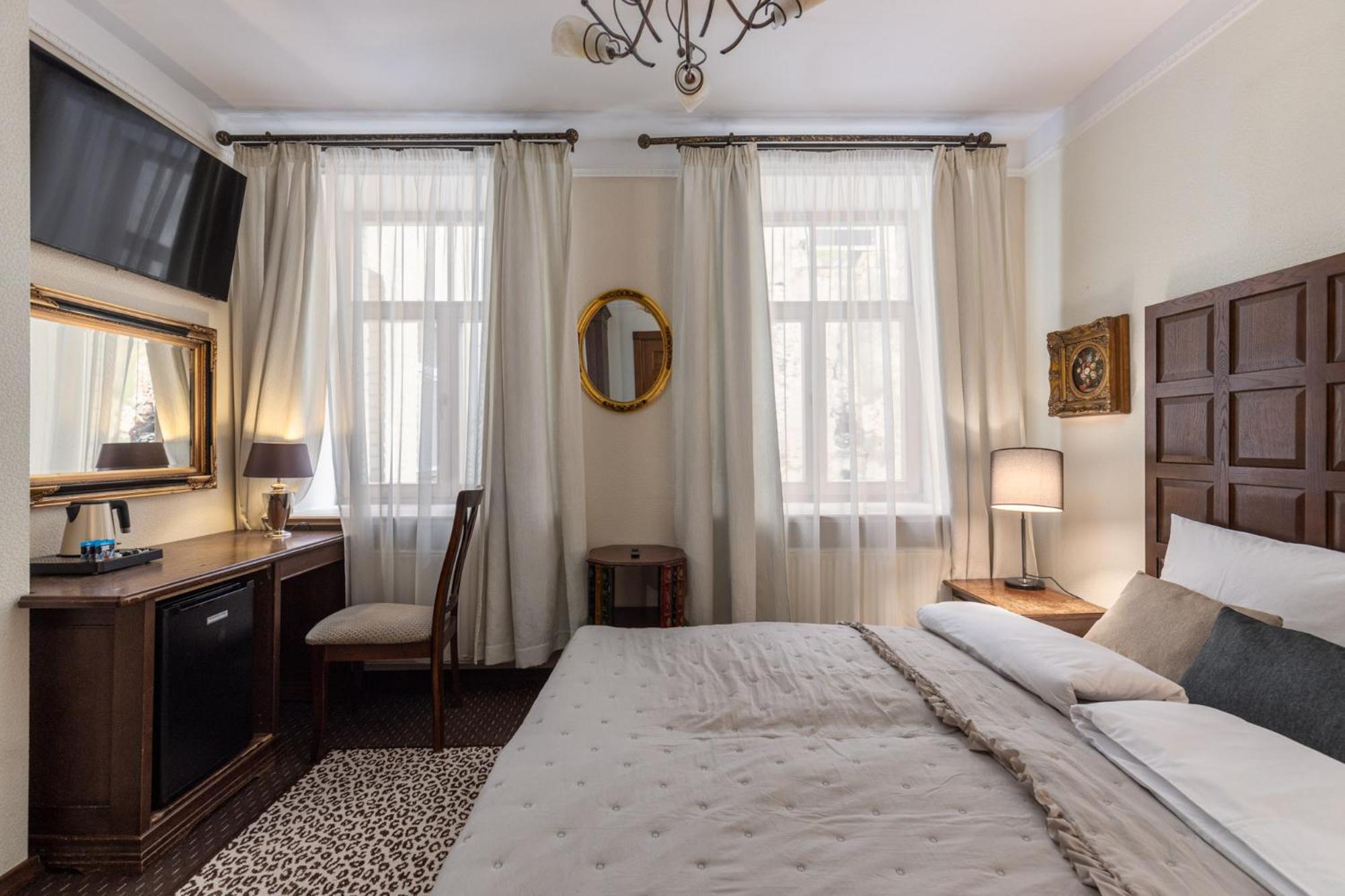 M5 Self-service Boutique 4*