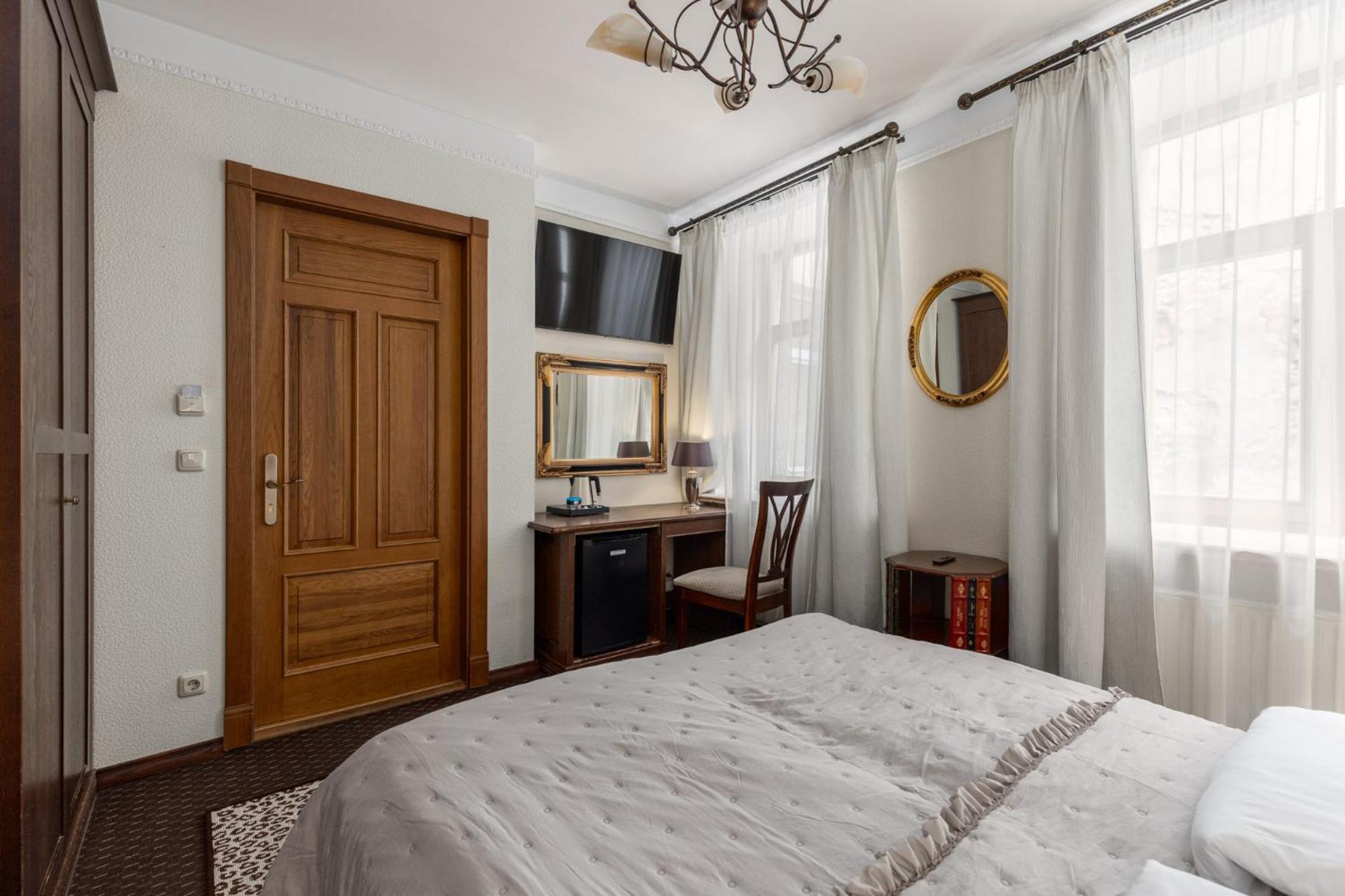 M5 Self-service Boutique 4*