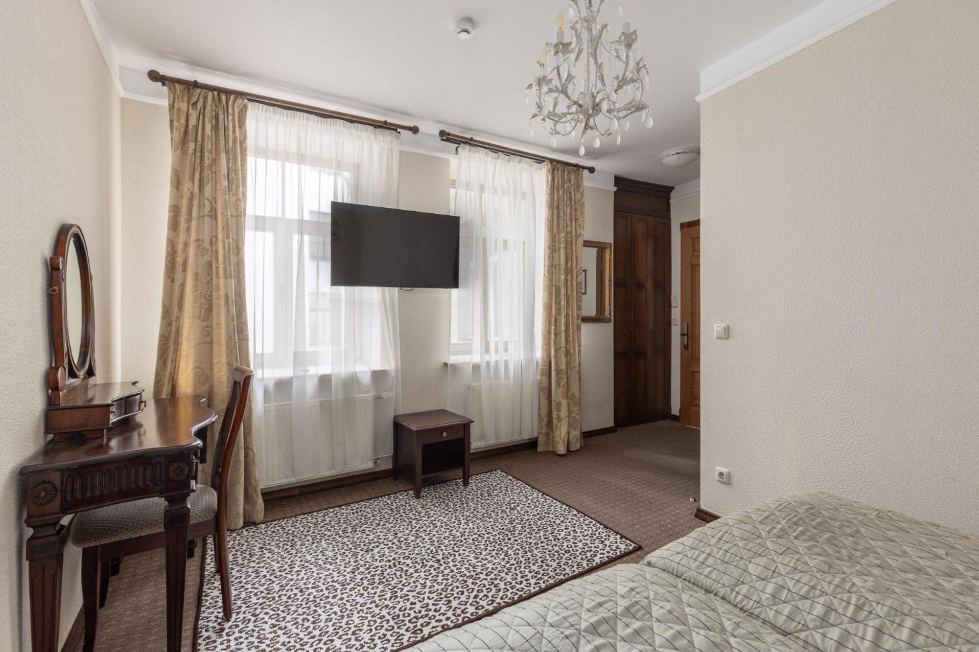 Готель M5 Self-service Boutique 4*